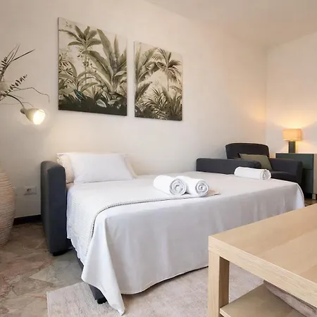 아파트 Stylish Escape Near Colosseum & Metro
